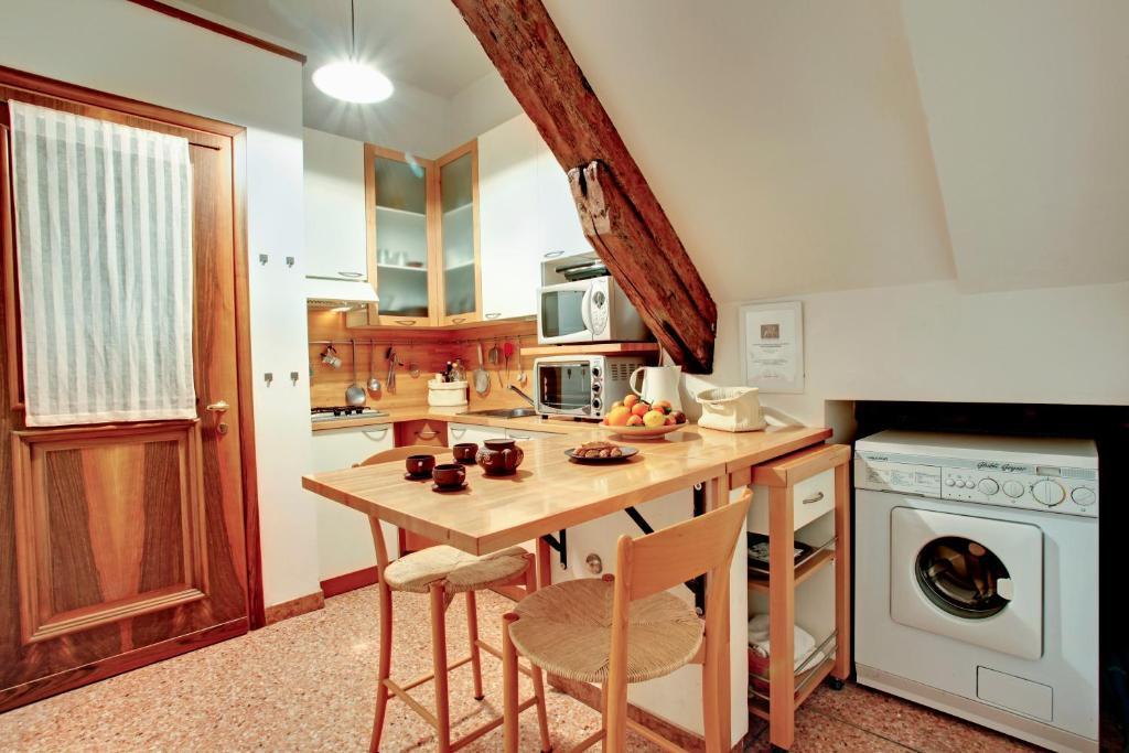 Ca' Cortigiane Suite البندقية الغرفة الصورة